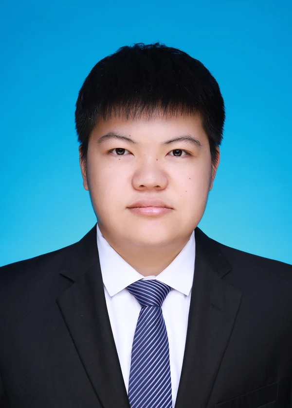杨宇